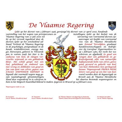 2025 - Lettre patente officielle d'armoiries de la famille Verwilghen et tous ses descendants du même nom délivrée par le Vlaamse Heraldische Raad (l'Autorité Héraldique Flamande). 

Technique mixte encre, gouache et aquarelle. Gouache, encre et aquarelle sur papier chiffon à la forme « Arches », 300g/m2, grain fin. 

Insertion des armoiries peintes à la main dans un document numérique.

Format document : A3