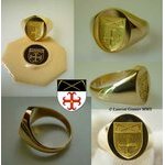 2010 Signet ring for man in yellow gold hand forged, oval (...)